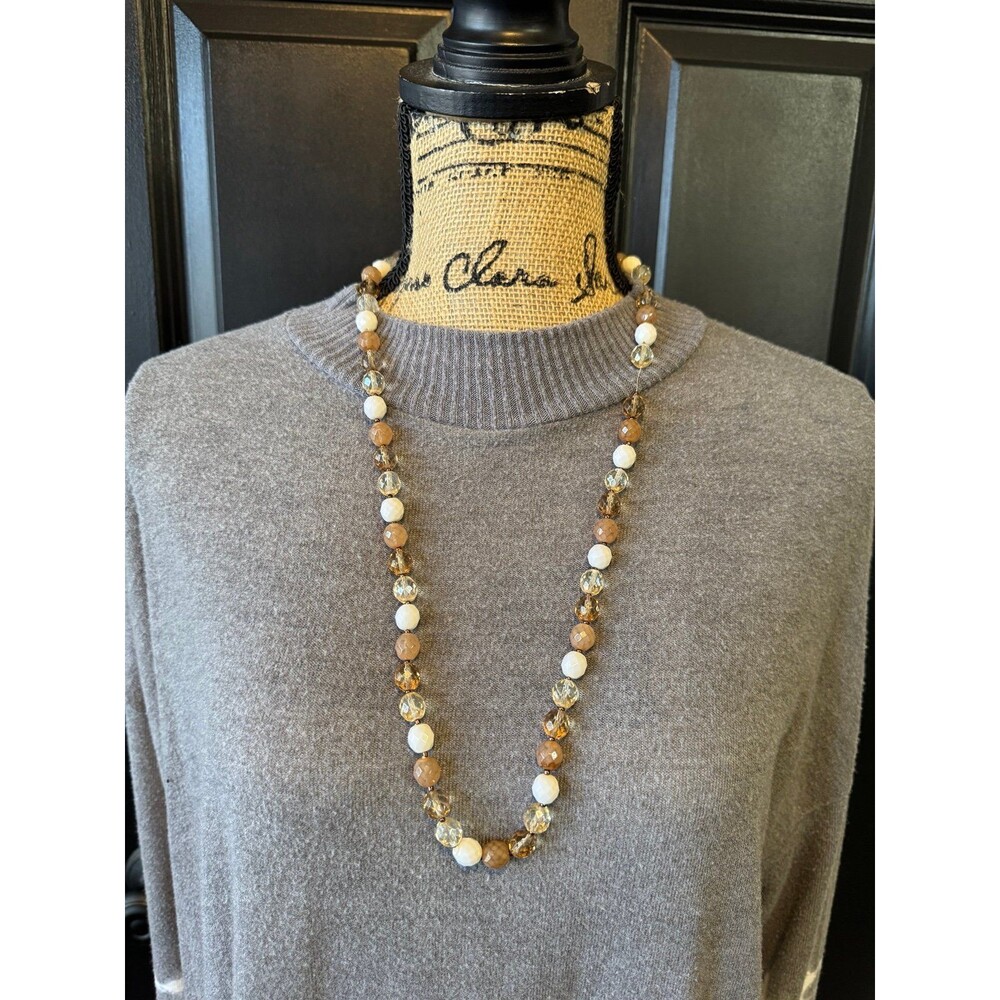 vintage natural faceted/cracked crystal and marble brown agate beaded necklace.